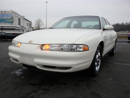 Oldsmobile Intrigue 2001 photo 1