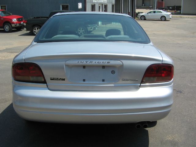 Oldsmobile Intrigue 2001 photo 3