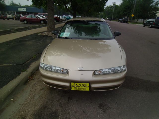 Oldsmobile Intrigue 2001 photo 4