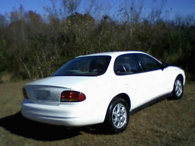 Oldsmobile Intrigue 2001 photo 1