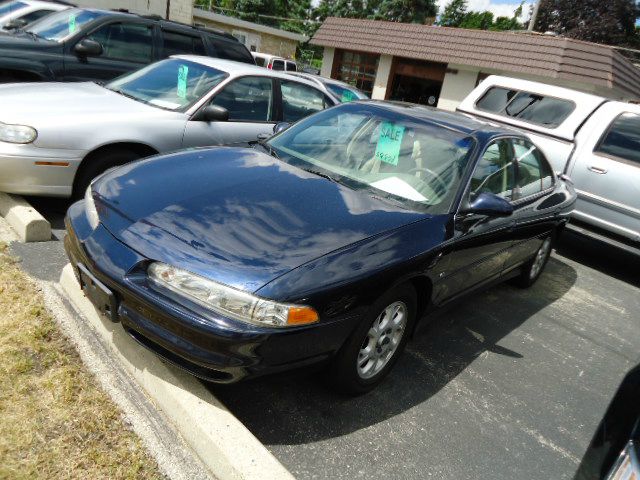 Oldsmobile Intrigue 2001 photo 3