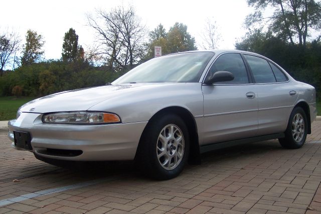 Oldsmobile Intrigue 2001 photo 4