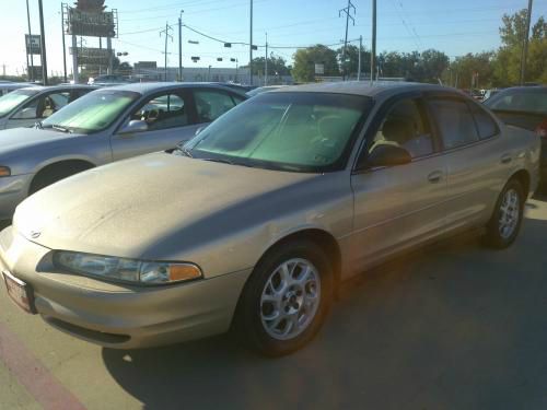 Oldsmobile Intrigue 2002 photo 3