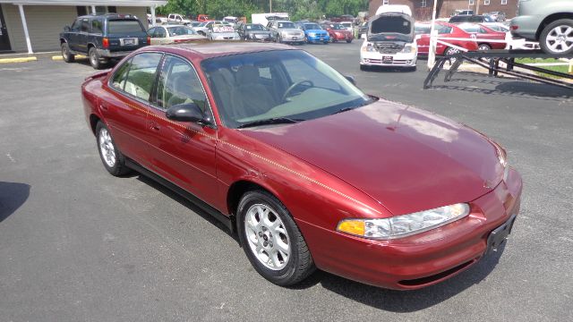 Oldsmobile Intrigue 2002 photo 2