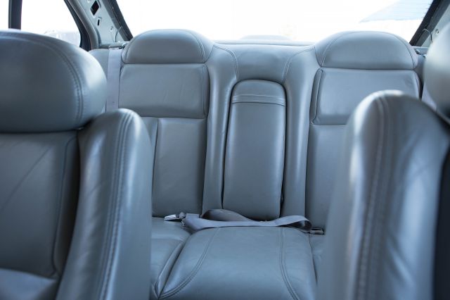 Oldsmobile LSS 1996 photo 1