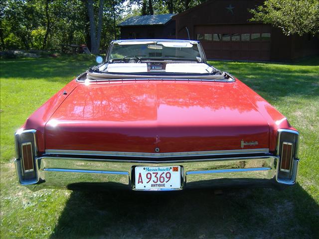 Oldsmobile Ninety Eight 1966 photo 2