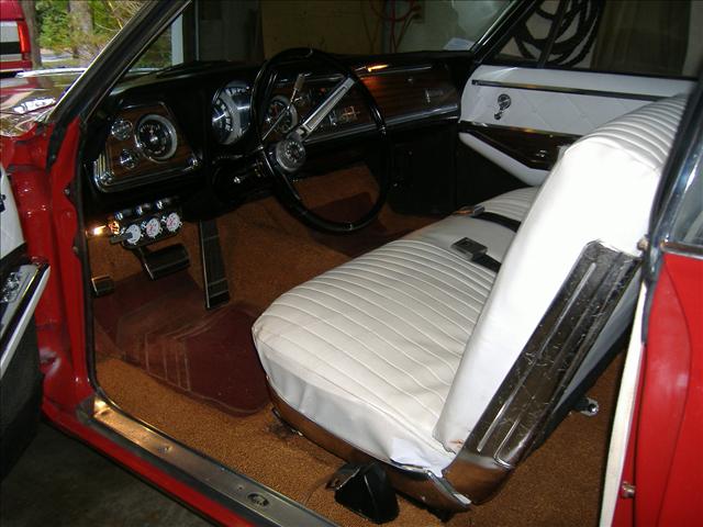 Oldsmobile Ninety Eight 1966 photo 5