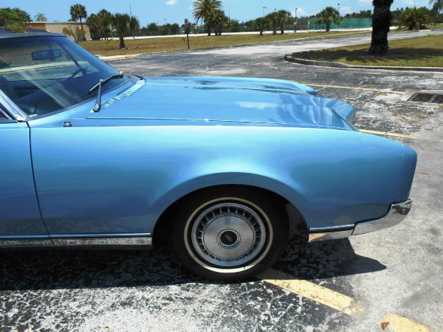 Oldsmobile Ninety Eight 1967 photo 1