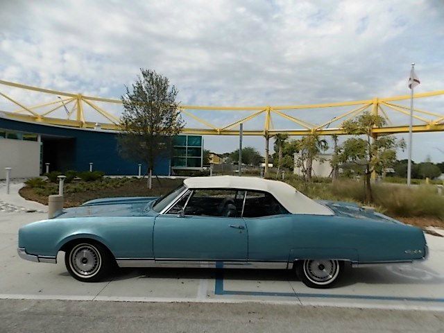 Oldsmobile Ninety Eight 1967 photo 80
