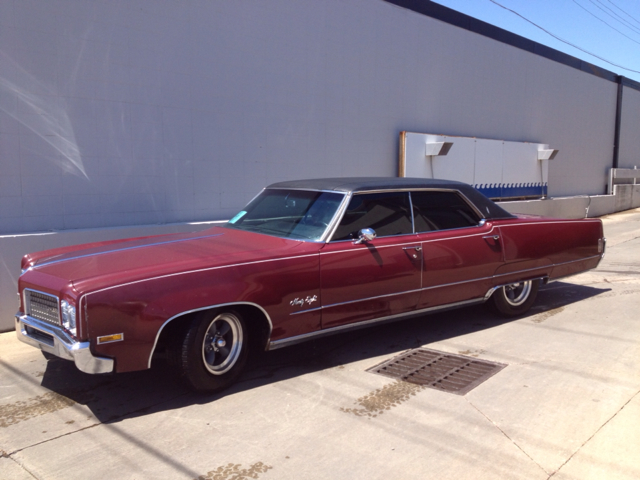 Oldsmobile Ninety Eight 1970 photo 1