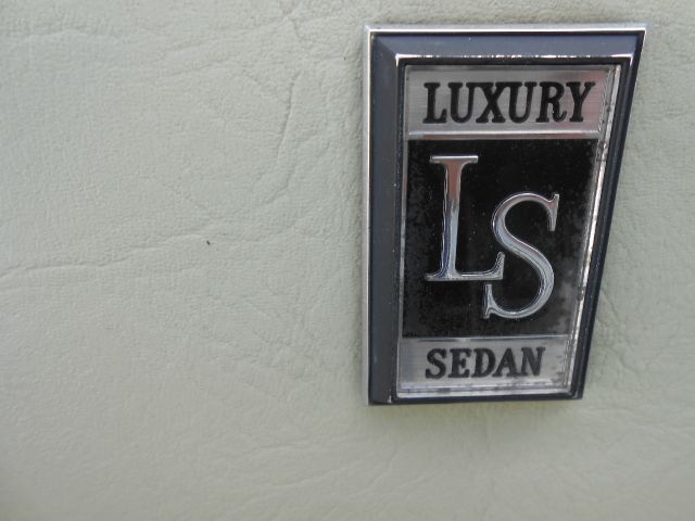 Oldsmobile Ninety Eight 1979 photo 9