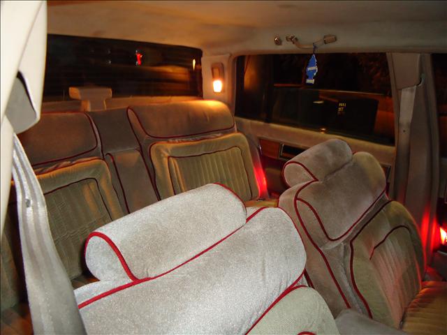 Oldsmobile Ninety Eight 1988 photo 4