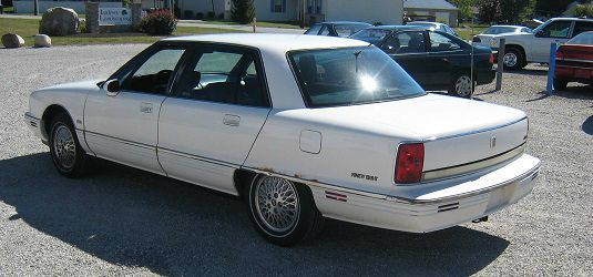 Oldsmobile Ninety Eight 1992 photo 1