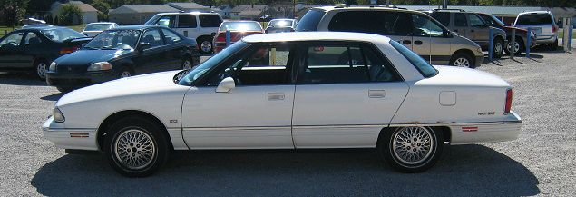 Oldsmobile Ninety Eight 1992 photo 2