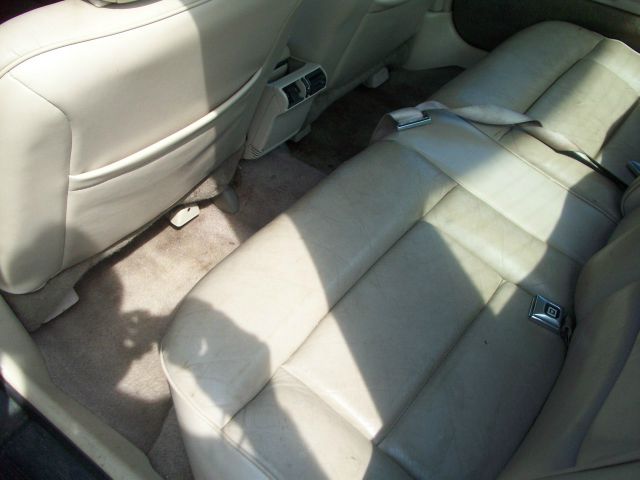 Oldsmobile Ninety Eight 1996 photo 8