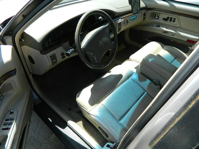 Oldsmobile Ninety Eight 1996 photo 1