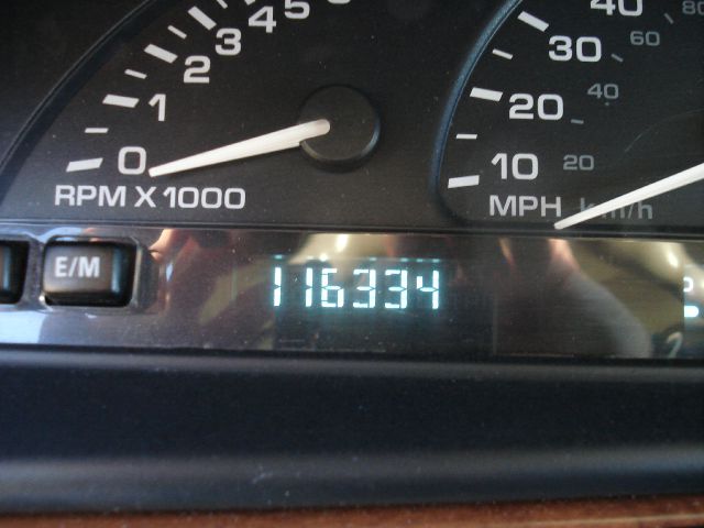 Oldsmobile Regency 1997 photo 12