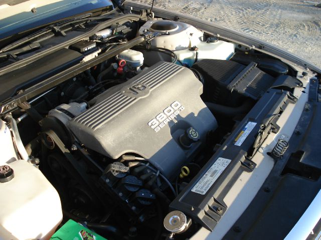 Oldsmobile Regency 1997 photo 18