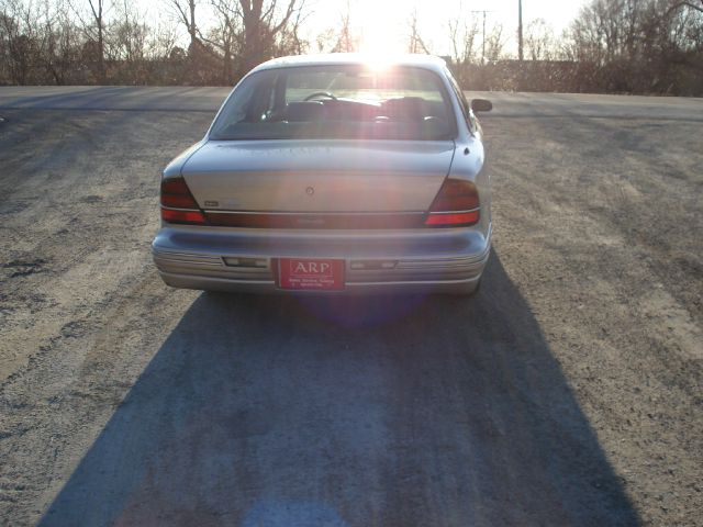 Oldsmobile Regency 1997 photo 33