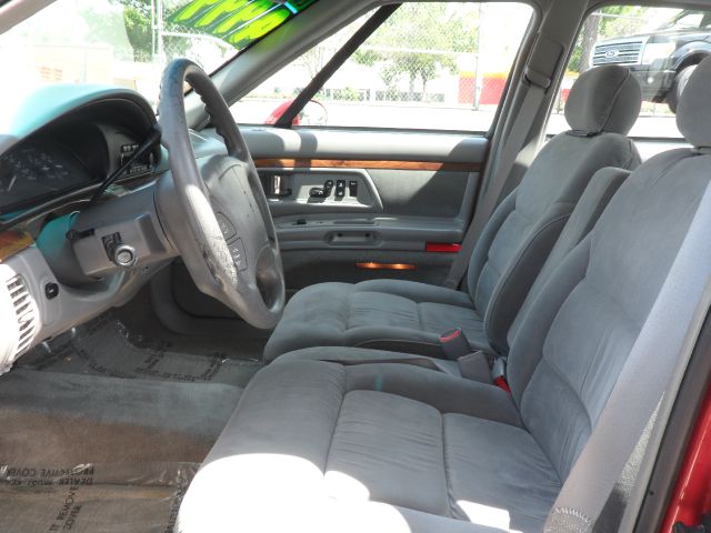 Oldsmobile Regency 1997 photo 2