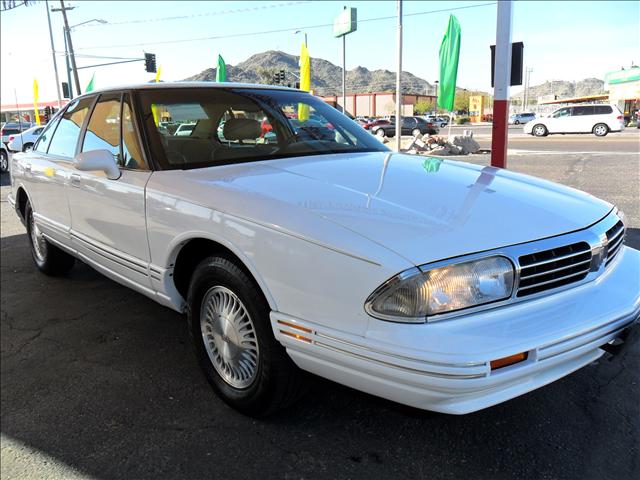 Oldsmobile Regency Base Sedan