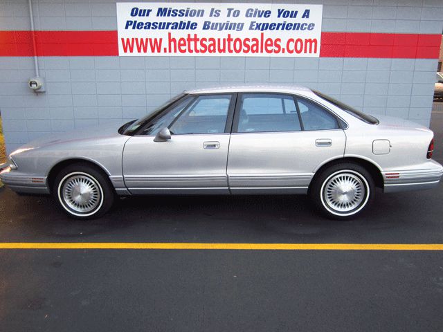 Oldsmobile Regency 1998 photo 4