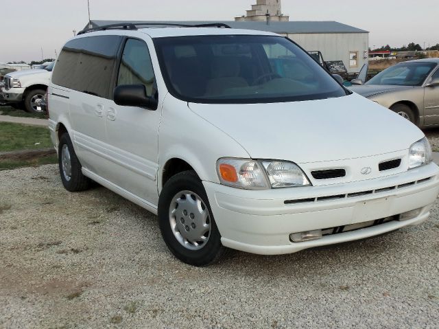 Oldsmobile Silhouette 1998 photo 4