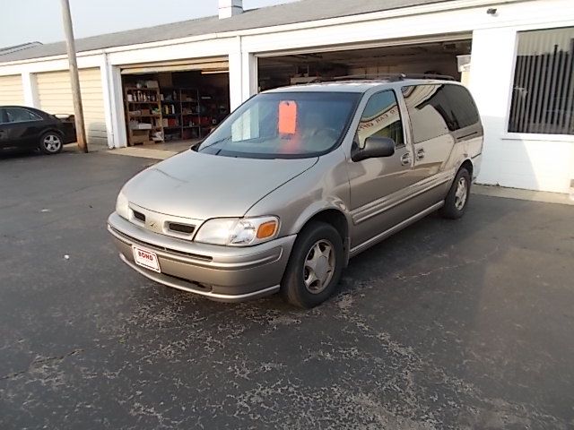 Oldsmobile Silhouette 2000 photo 2