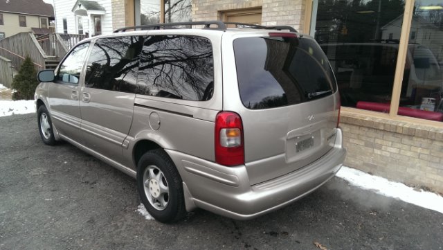 Oldsmobile Silhouette 2000 photo 2