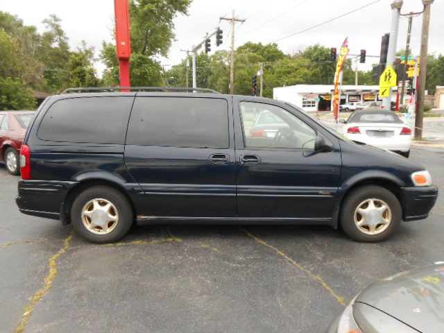 Oldsmobile Silhouette EXL 7 Passenger AWD MiniVan