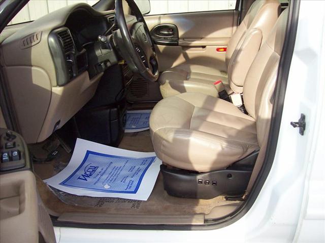 Oldsmobile Silhouette 2000 photo 3