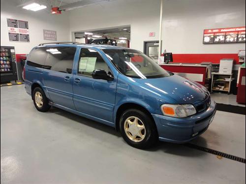 Oldsmobile Silhouette 2000 photo 2