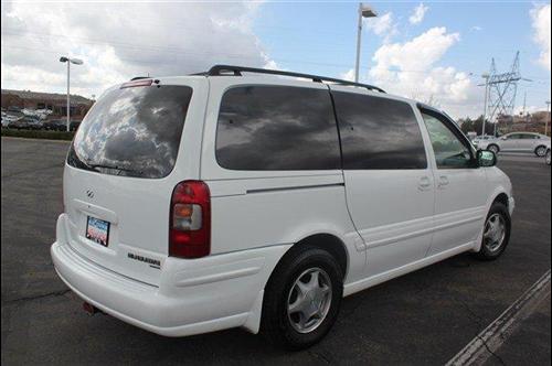 Oldsmobile Silhouette 2000 photo 2