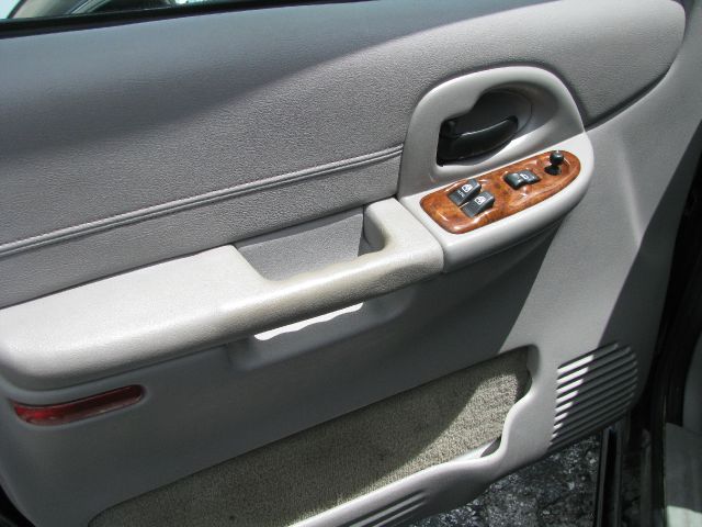 Oldsmobile Silhouette FWD 4dr Sport MiniVan