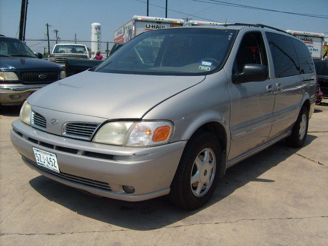 Oldsmobile Silhouette 2001 photo 3