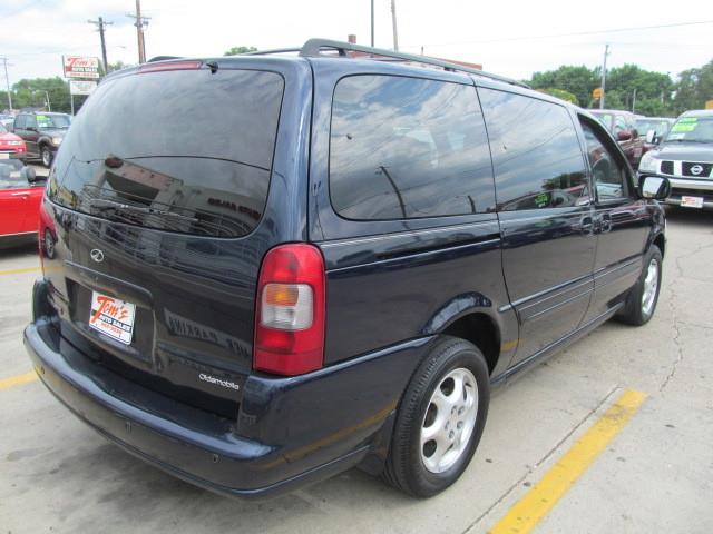 Oldsmobile Silhouette 2001 photo 3