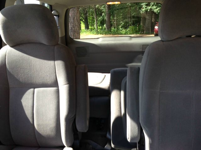 Oldsmobile Silhouette S Sedan MiniVan