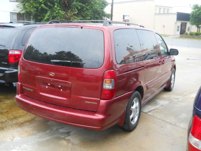 Oldsmobile Silhouette 2002 photo 3