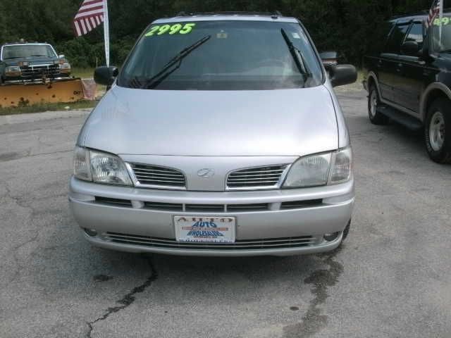 Oldsmobile Silhouette Suede Interior, Chrome Wheels MiniVan