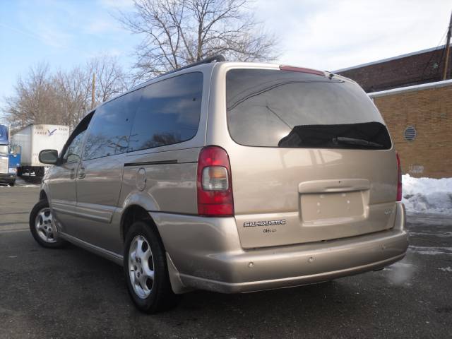 Oldsmobile Silhouette S Sedan MiniVan