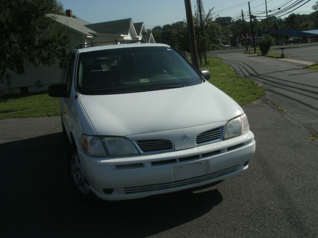 Oldsmobile Silhouette S Sedan MiniVan