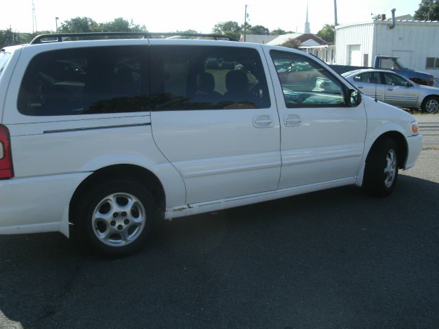 Oldsmobile Silhouette 2003 photo 1