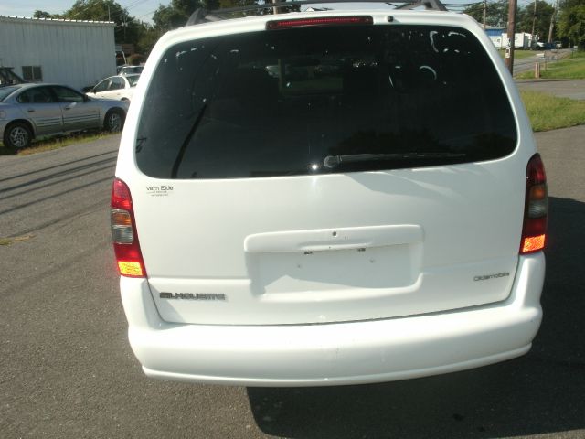 Oldsmobile Silhouette 2003 photo 3