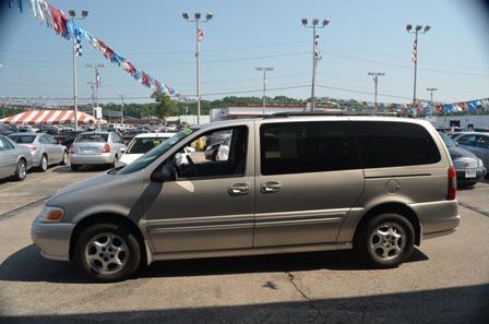 Oldsmobile Silhouette 2004 photo 1