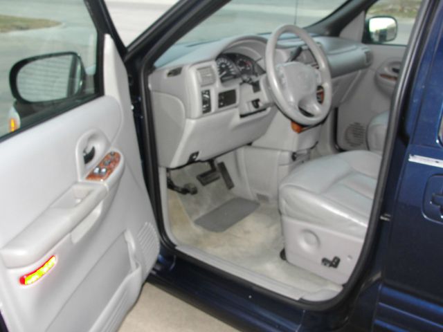 Oldsmobile Silhouette 2004 photo 1