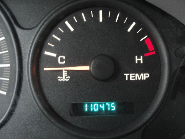 Oldsmobile Silhouette 2004 photo 2