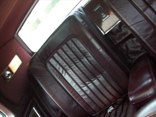 Oldsmobile Toronado 1985 photo 5