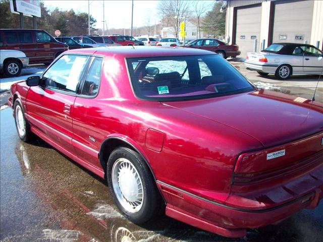 Oldsmobile Toronado 1990 photo 5