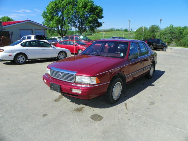 Plymouth Acclaim 1990 photo 2