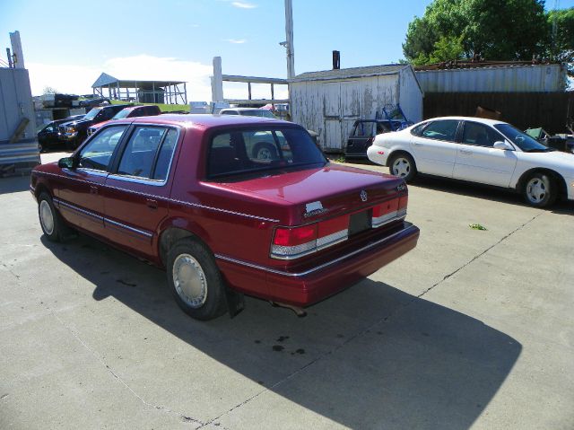 Plymouth Acclaim 1990 photo 4